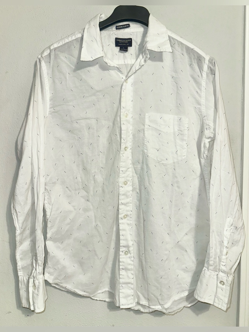 American Eagle Outfitters White Casual Button Down Shirt
